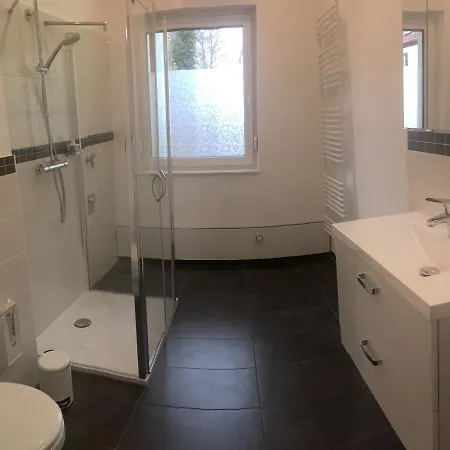 Zentral Gelegene Top Ausgestattete Wohnung Wurzen Exterior photo